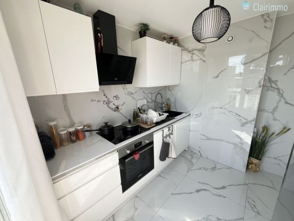 A louer APPARTEMENT T3 51 M2 MARSEILLE 13EME