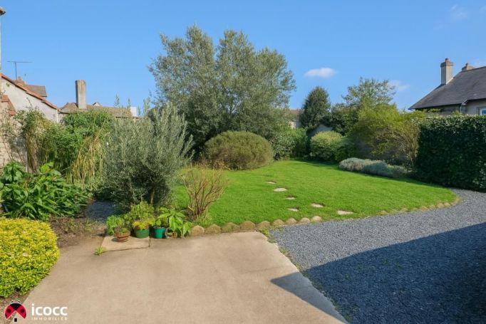 A louer MAISON DE MAîTRE LUCON