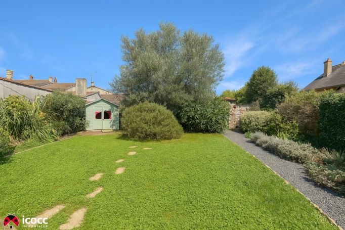 A louer MAISON DE MAîTRE LUCON