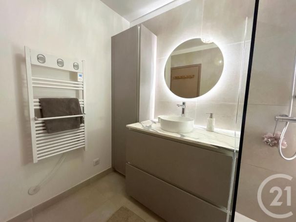 A louer APPARTEMENT NEUF T3 78 M2 TERRASSE MONTPELLIER