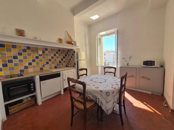 A louer STUDIO 34 M2 BORD DE MER CARQUEIRANNE