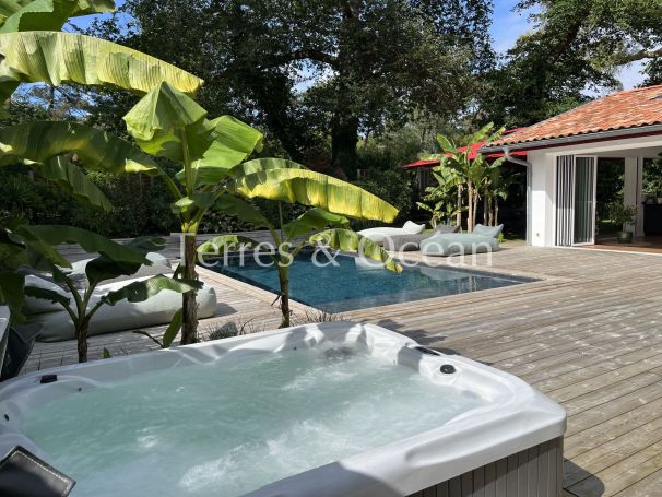 A vendre MAISON 5 PIECES 220 M2 SOORTS HOSSEGOR