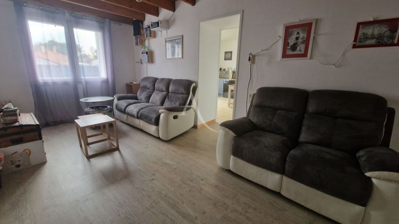 A vendre MAISON 6 PIECES 122 M2 BORD DE MER TALMONT SAINT HILAIRE