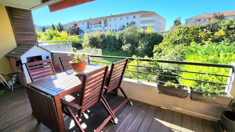 A louer APPARTEMENT T4 86 M2 TERRASSE MARSEILLE 13EME