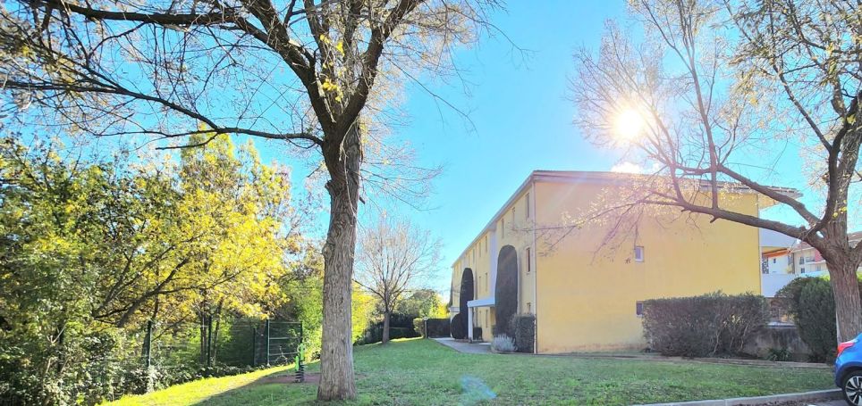 A louer APPARTEMENT T4 86 M2 TERRASSE MARSEILLE 13EME