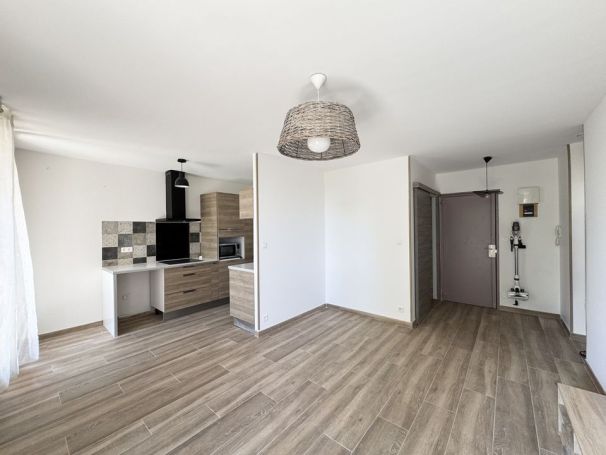 A louer APPARTEMENT T2 47 M2 MARSEILLE 13EME