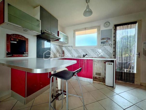 A louer APPARTEMENT T4 82 M2 NIMES