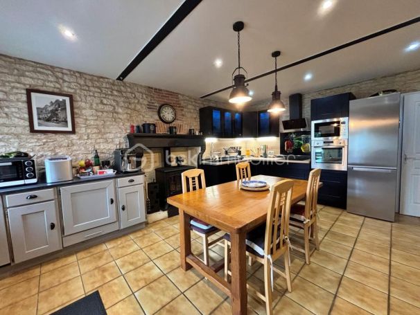 A louer MAISON CONTEMPORAINE PETOSSE