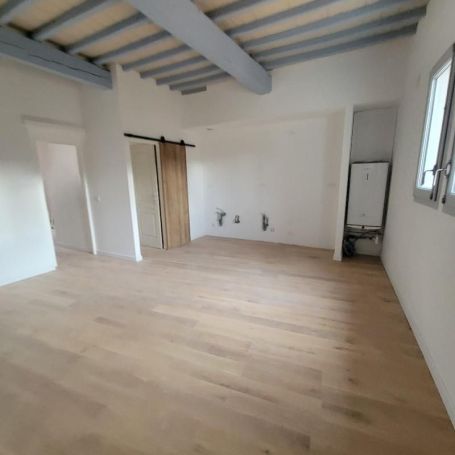 A louer APPARTEMENT T2 48 M2 PEZENAS