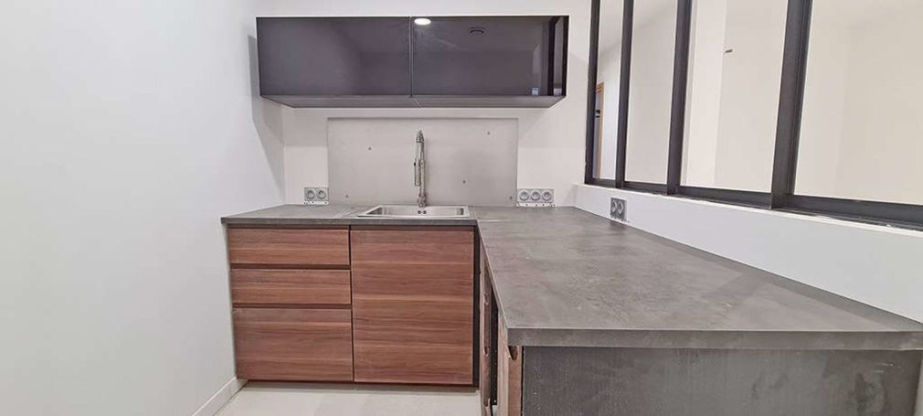 A louer APPARTEMENT T3 54 M2 BORD DE MER LA CIOTAT