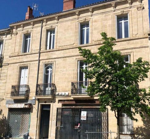 A louer APPARTEMENT T3 55 M2 BORDEAUX