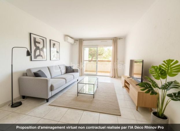 A louer APPARTEMENT T3 58 M2 TERRASSE BORD DE MER CANNES