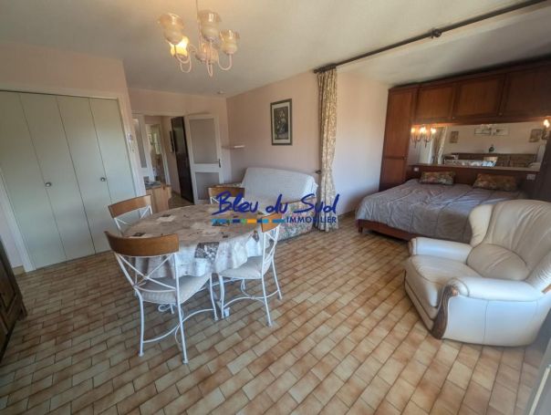 A louer STUDIO 45 M2 TERRASSE VERNET LES BAINS