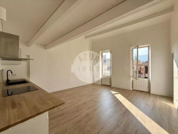 A louer APPARTEMENT DUPLEX NEUF T3 69 M2 SAINT ZACHARIE