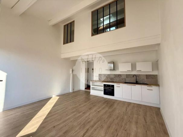 A louer APPARTEMENT DUPLEX NEUF T3 69 M2 SAINT ZACHARIE