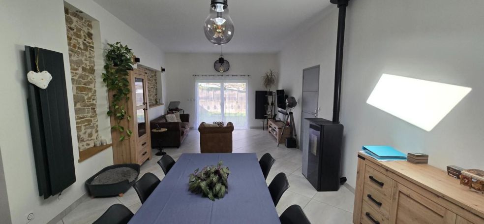 A louer MAISON CONTEMPORAINE CHAVAGNES EN PAILLERS