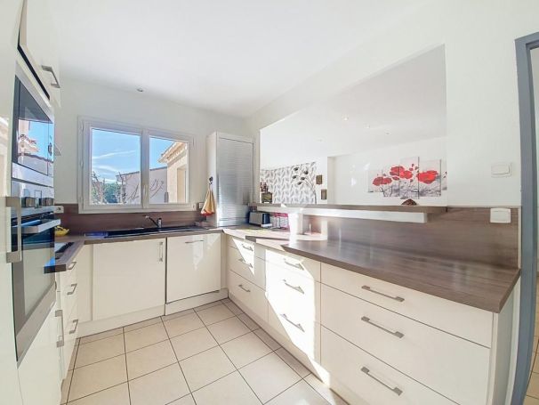 MAISON 4 PIECES 83 M2 BORD DE MER SAINT LAURENT DE LA SALANQUE