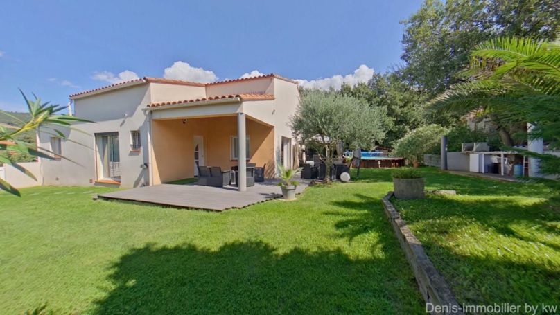 MAISON 6 PIECES 172 M2 LES CLUSES