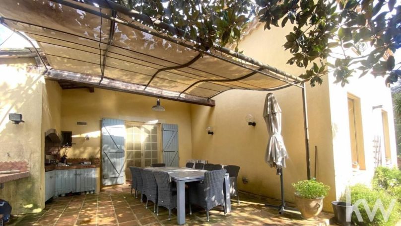 MAISON DE MAîTRE BORD DE MER SERIGNAN