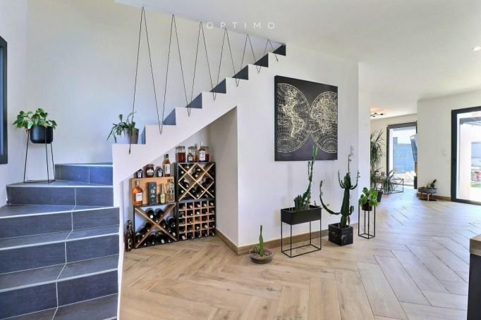 MAISON CONTEMPORAINE SAINT GENIS DES FONTAINES