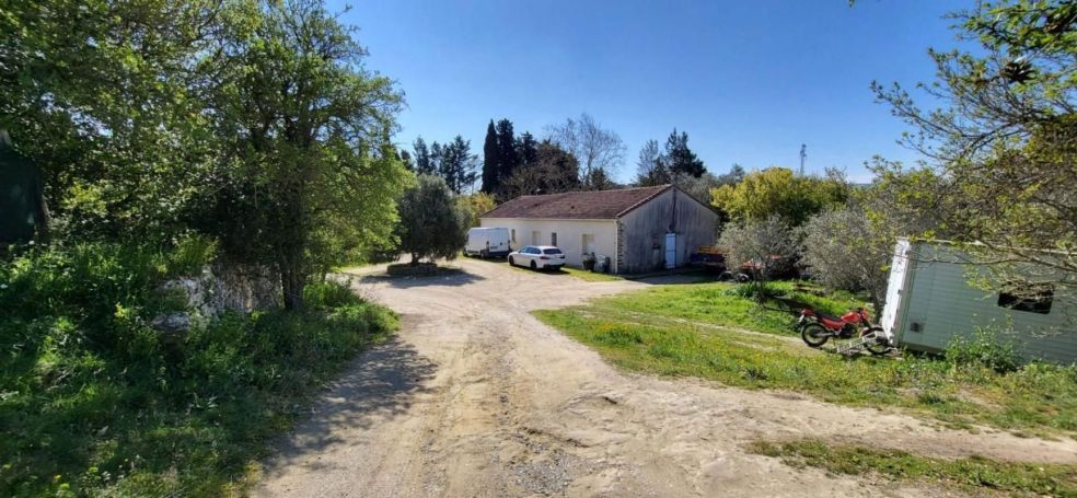 MAISON DE MAîTRE ARZENS