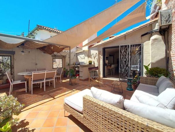 APPARTEMENT DUPLEX T5 122 M2 TERRASSE PERPIGNAN