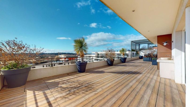 APPARTEMENT DE PRESTIGE T4 144 M2 TERRASSE BEZIERS