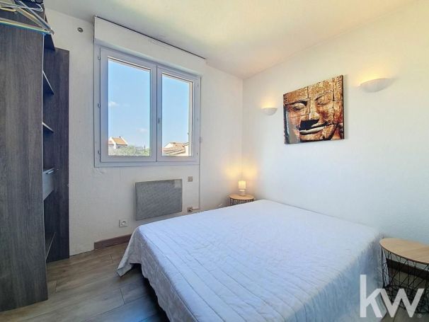 APPARTEMENT T2 29 M2 TERRASSE BORD DE MER CANET PLAGE