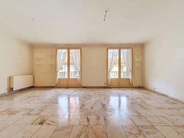 APPARTEMENT T4 104 M2 PERPIGNAN