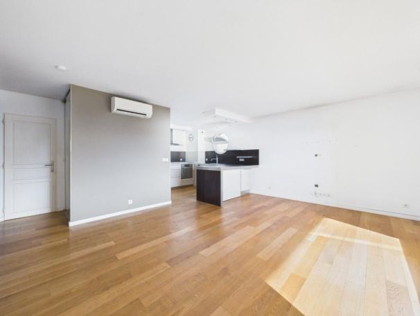 A louer APPARTEMENT T2 51 M2 TERRASSE VUE MER AJACCIO