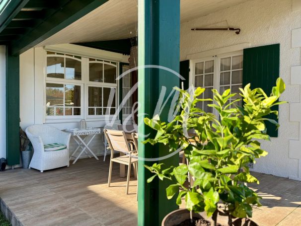A vendre VILLA Arcachonnaise de charme 65 M² PROCHE CENTRE VILLE Andernos-les-Bains