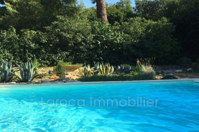 A louer LOFT 6 PIECES 311 M2 SOREDE