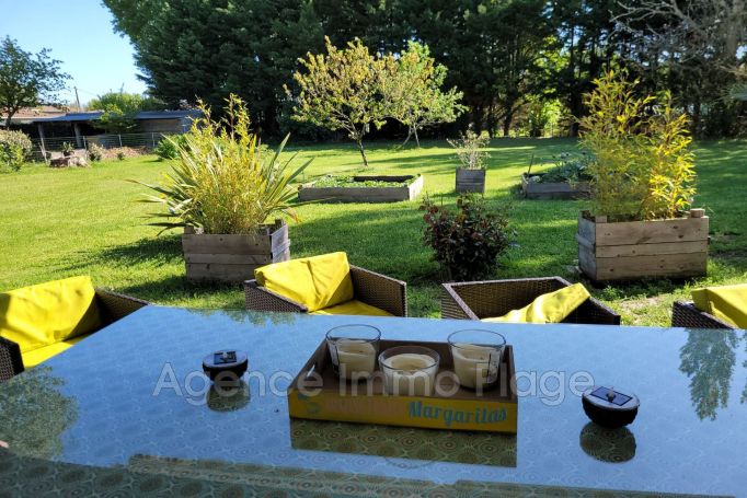 A louer MAISON CONTEMPORAINE BORD DE MER VENSAC campagne