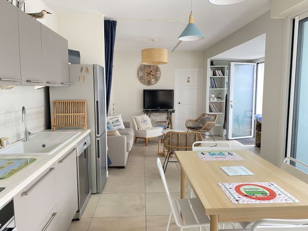 A vendre MAISON 4 PIECES 75 M2 PLAGE à PIED SAINT GILLES CROIX DE VIE