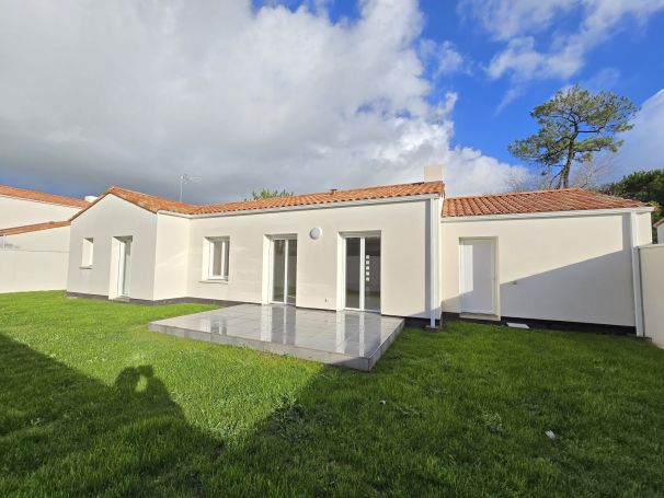 A louer MAISON D'ARCHITECTE BORD DE MER SAINT JEAN DE MONTS