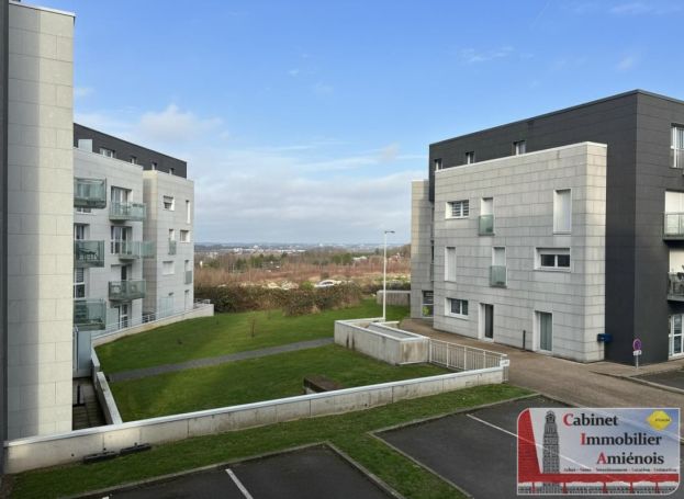 A louer APPARTEMENT T5 67 M2 PONT DE METZ