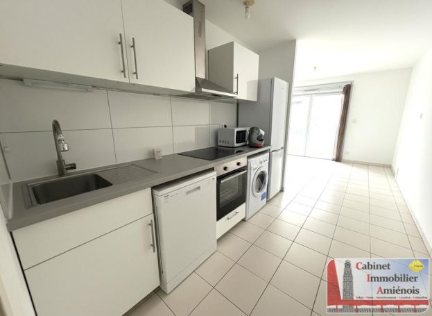 A louer APPARTEMENT T5 67 M2 PONT DE METZ
