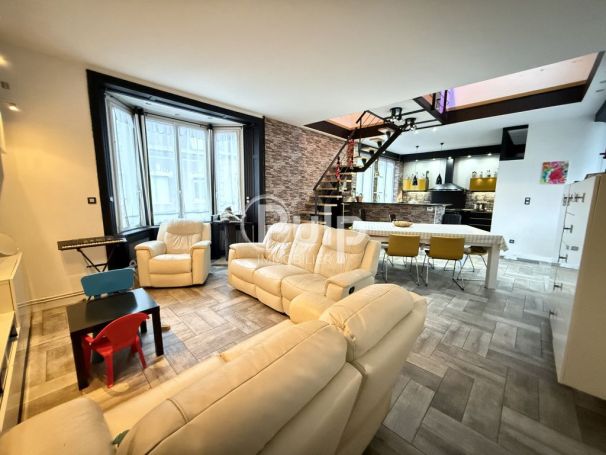 A louer LOFT CONTEMPORAINE HENIN BEAUMONT