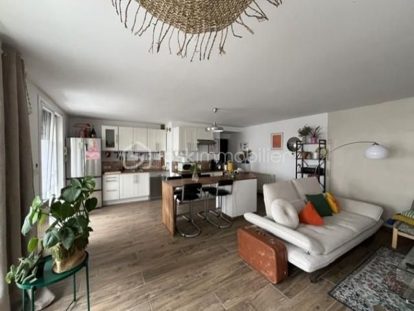 A louer APPARTEMENT T2 50 M2 CARVIN