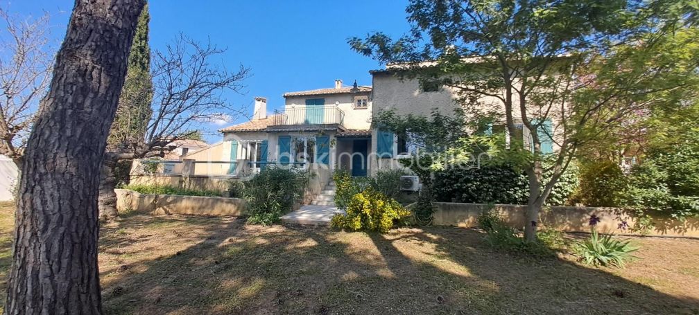 A louer MAISON DE MAîTRE MUS