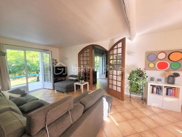 A louer MAISON DE MAîTRE MUS