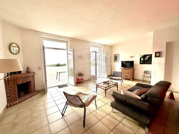 A louer MAISON CONTEMPORAINE PIEDS DANS L'EAU VAUX SUR MER