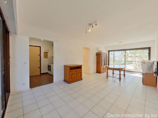 APPARTEMENT T3 50 M2 TERRASSE BORD DE MER LE BARCARES