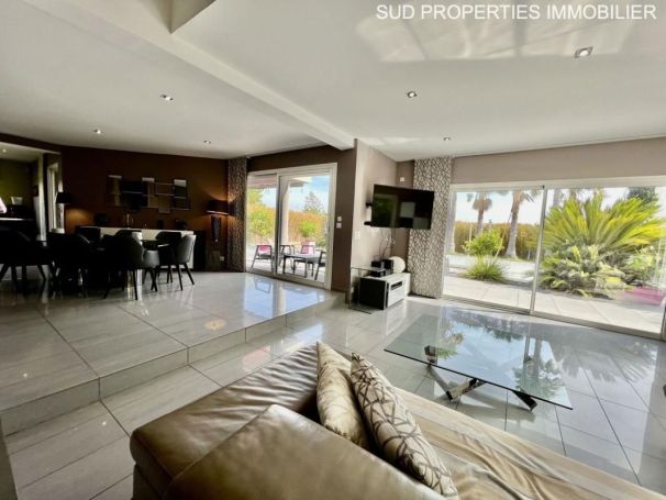 MAISON CONTEMPORAINE BORD DE MER PERPIGNAN