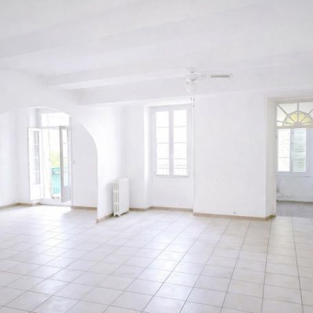 A louer MAISON DE MAîTRE BARJOLS