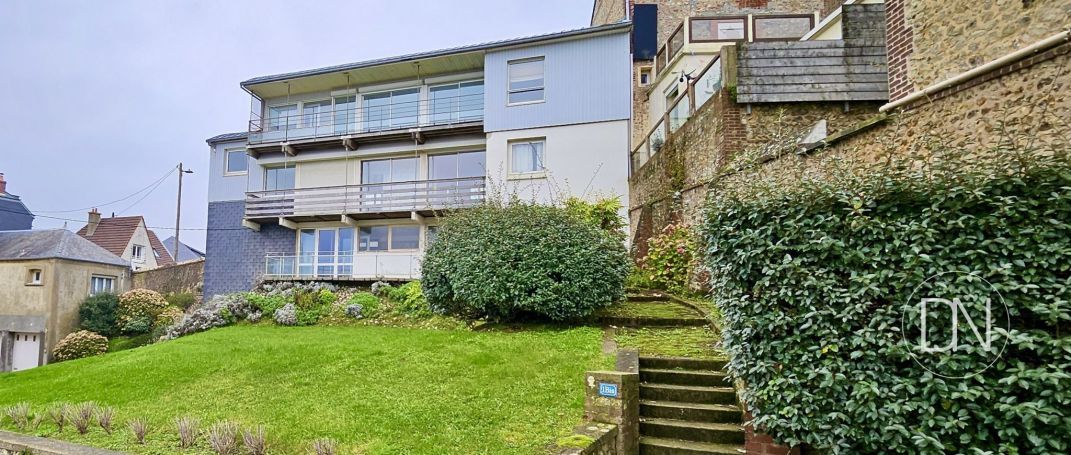 A vendre villa d'architecte 209 M² 7 PIECES VUE MER FECAMP