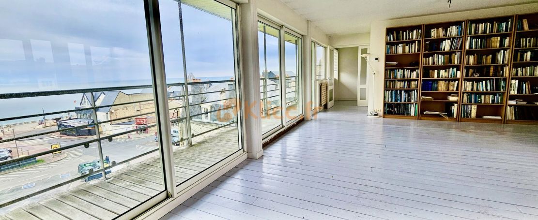 A vendre MAISON FAMILIALE 7 PIECES VUE MER FECAMP