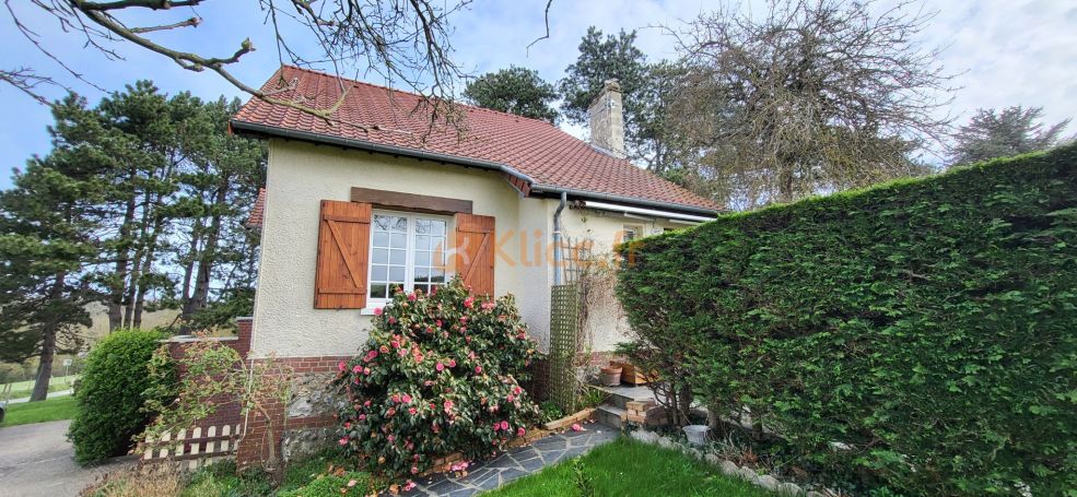 A vendre MAISON 5 PIECES 115 M2 BORD DE MER DIEPPE à 5 minutes de la mer et de Neuville-sur-Dieppe et 10 minutes de Dieppe